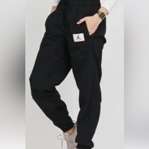 air jordan windbreakernpants womens M